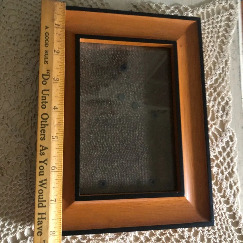 Wood Picture Frame Easel Back